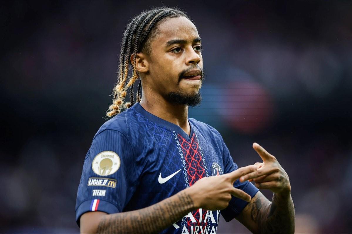 官方网页版登录-自2023年对阵米兰以来,巴尔科拉首次没有出战巴黎的欧冠比赛